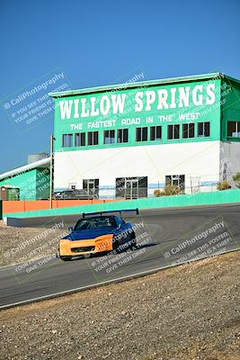 media/Oct-18-2025-Extreme Speed (Sat) [[d6d7e1fef1]]/Group 1 Red/Session 1 (Turn 4)/